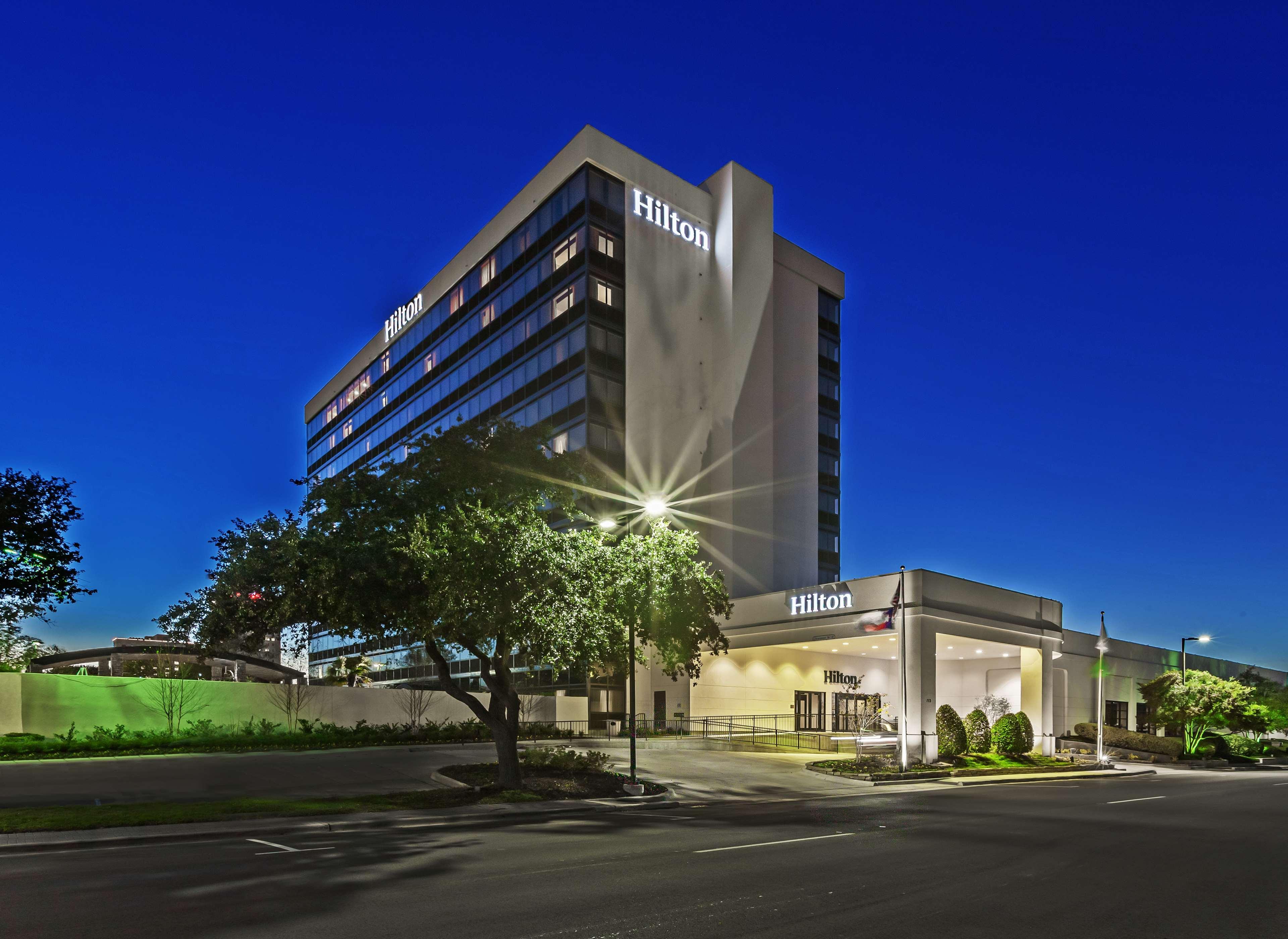 Hotel Hilton Waco Esterno foto
