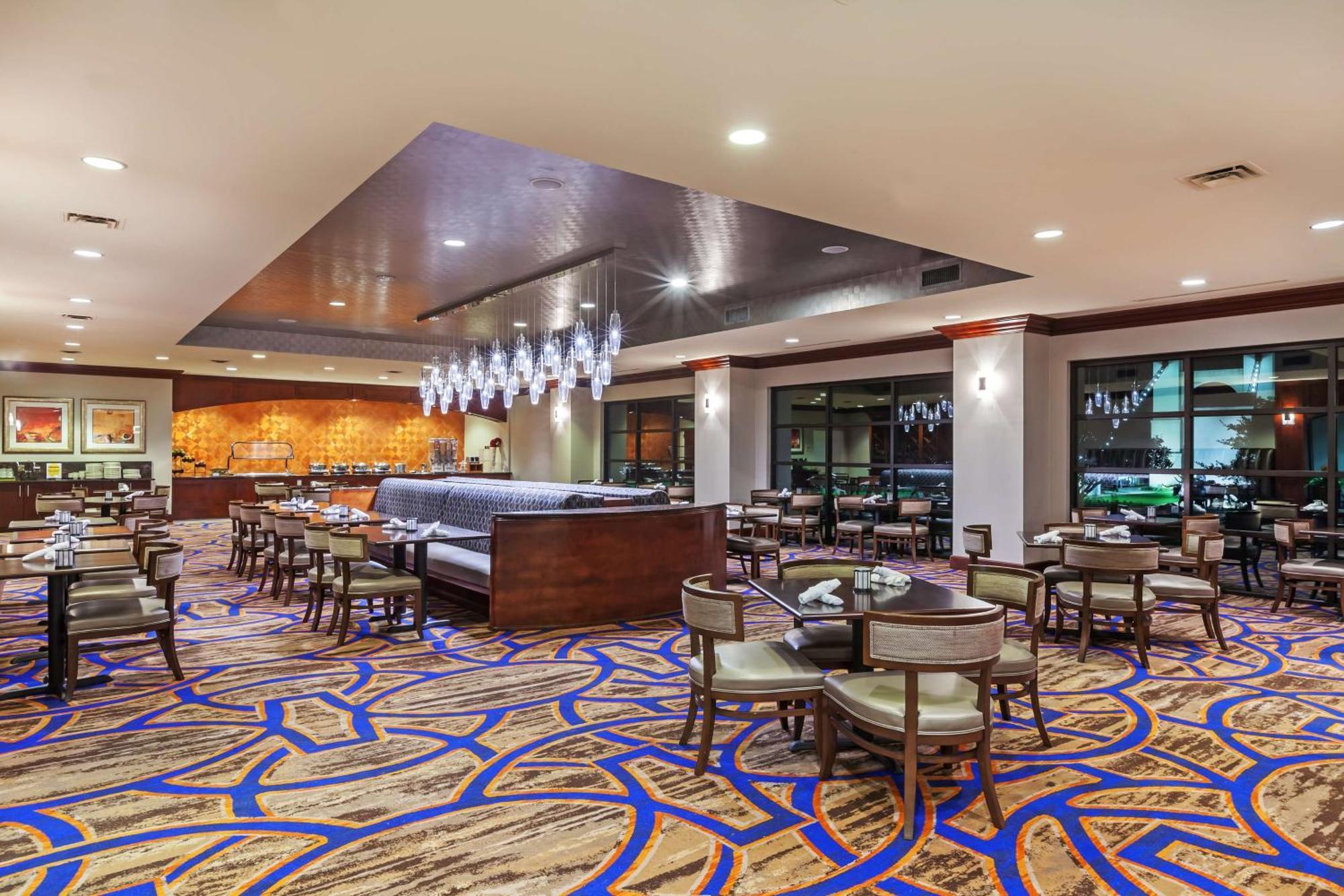 Hotel Hilton Waco Esterno foto